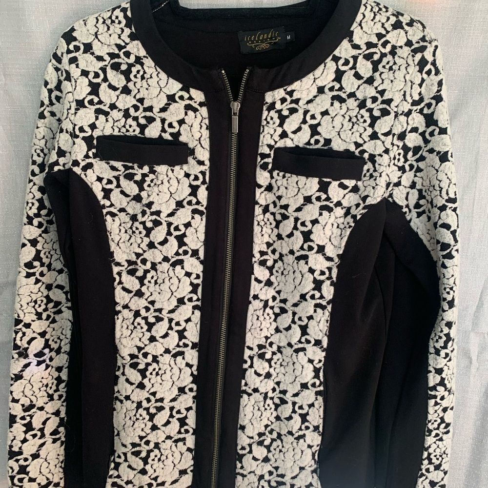 ICELANDIC ZipUp Blazer Jacket! Professional,  comfy, & zipper pockets!